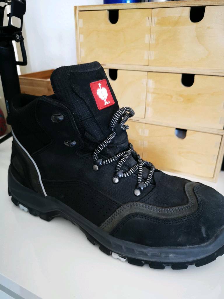 strauss work boots
